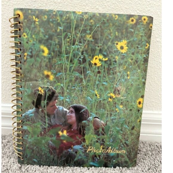 Vintage 1970's Photo Album Retro Made in Korea Spiral Bound Dry Mount - Picture 1 of 4
